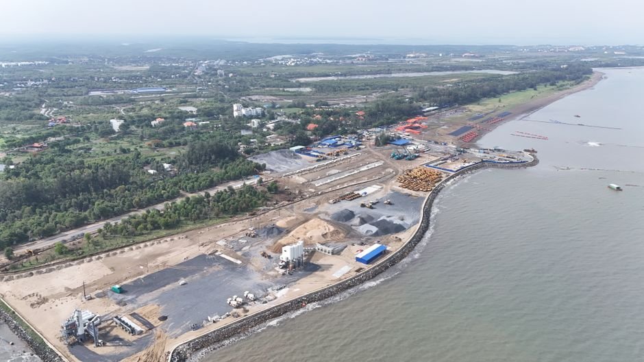 nhà thứ hai Vinhomes Cần Giờ