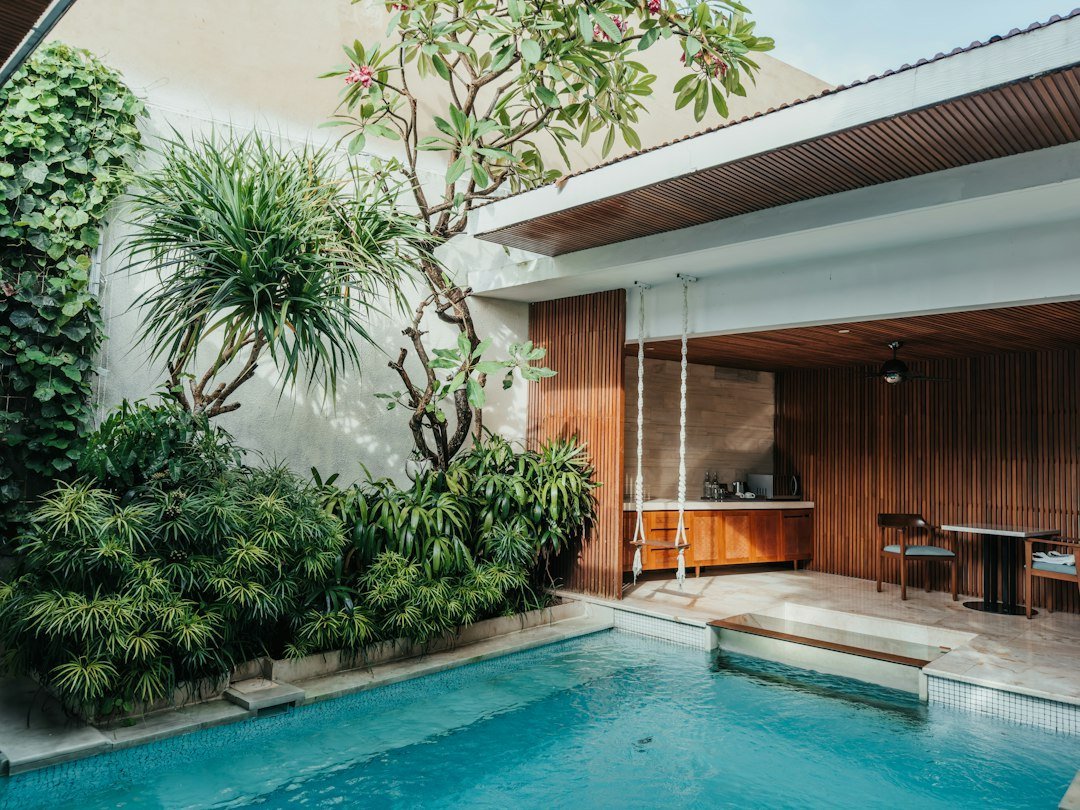 Biệt thự Vinhomes Cần Giờ — minh họa modern villa garden swimming pool