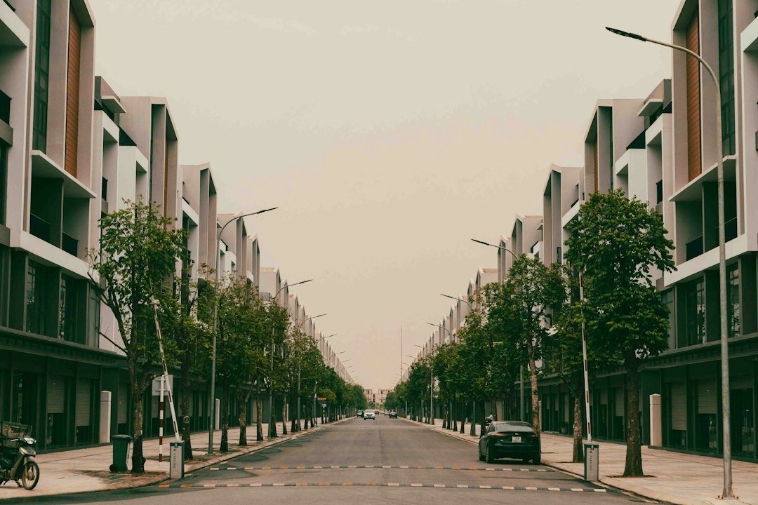 Vinhomes Cần Giờ — minh họa Vietnam modern townhouse street
